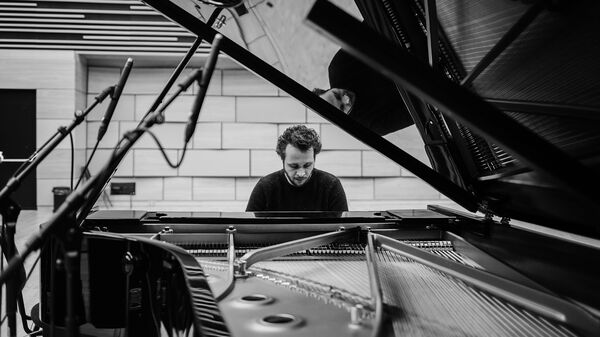 Ambitus: Frerick den Haan