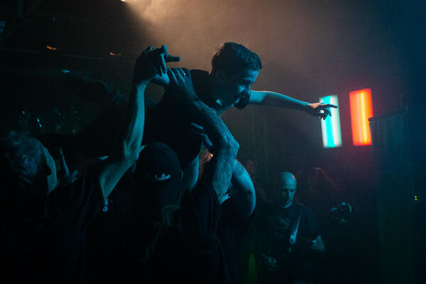 Heavy Hangout - Black Rabbit & Slaughter the Giant