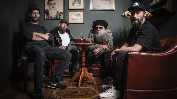 Jaya The Cat + The Shakedown 8