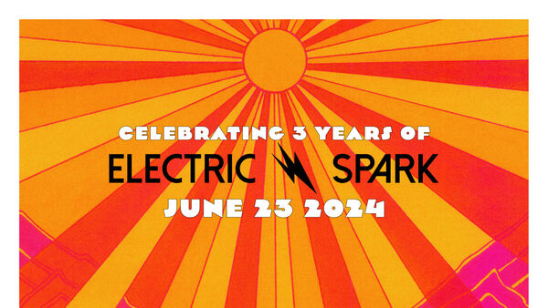 Lightning Strikes! Electric Spark 3 years