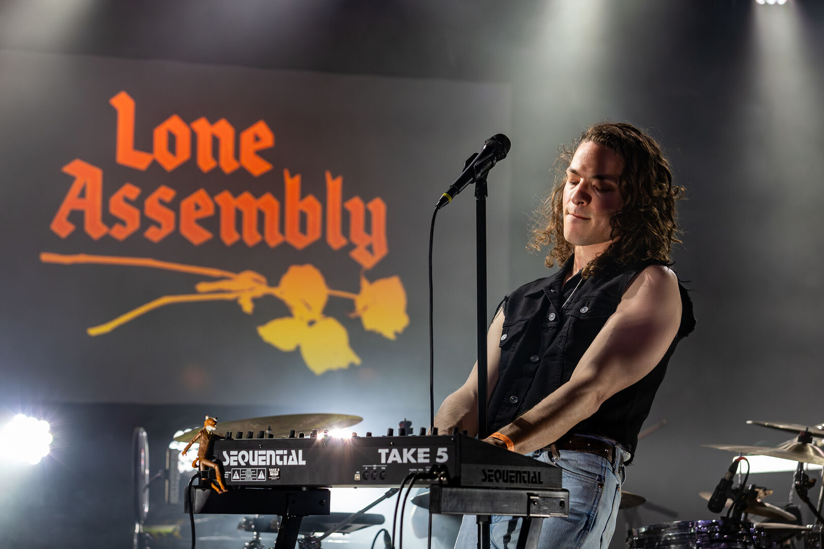 Lone Assembly