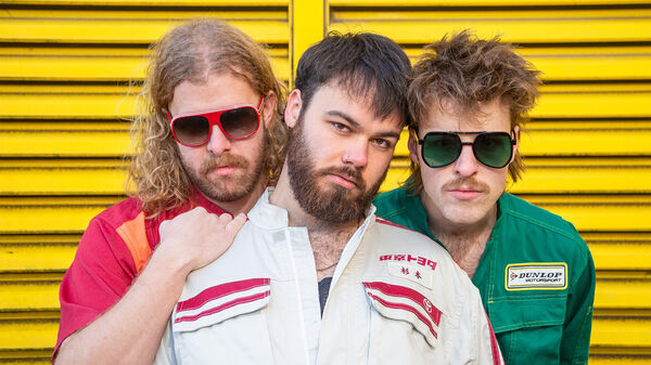 TAXITAXI + the Dirty Vistas