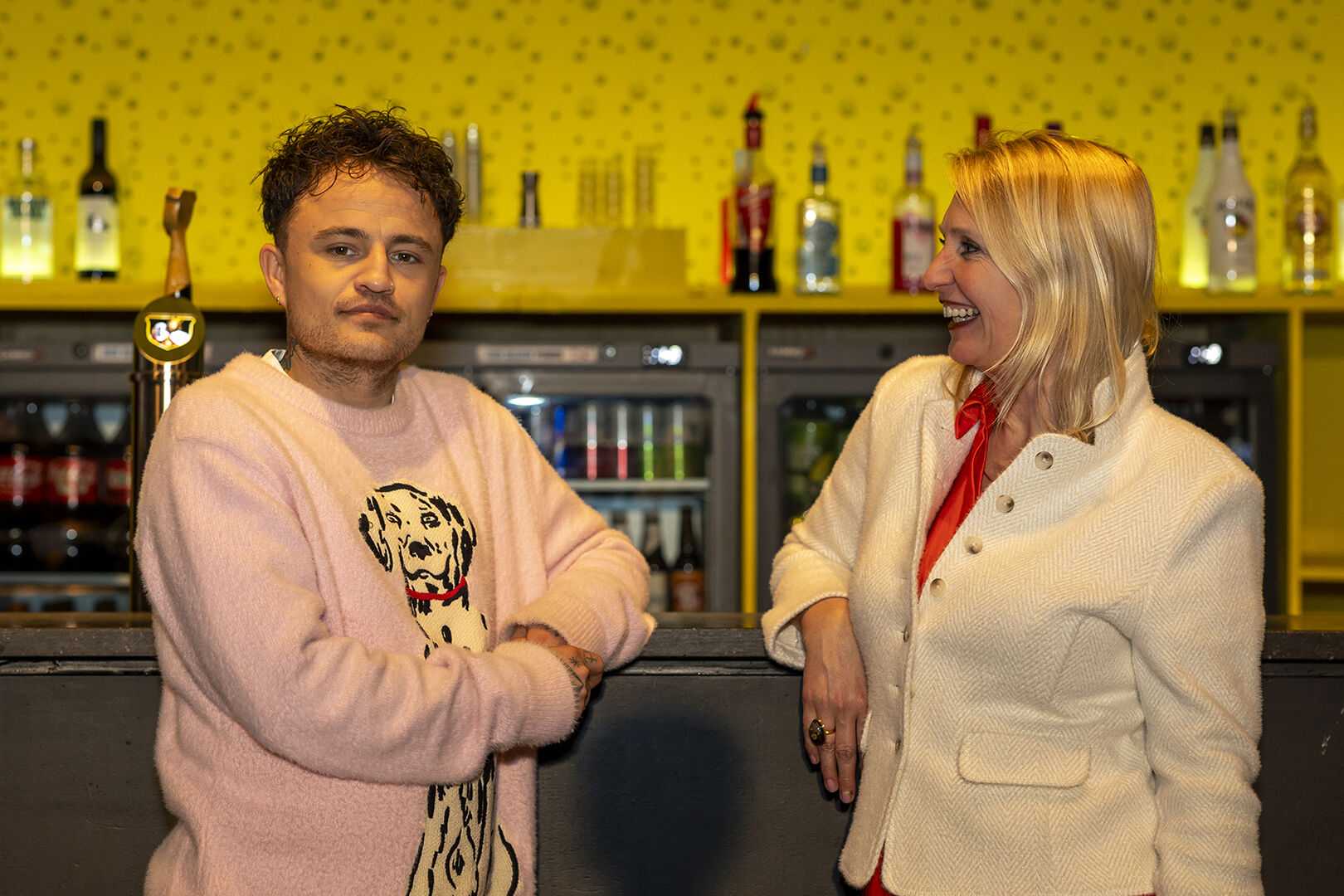 Willem Twee presenteert nieuwe popprogrammmeur Bing Berendsen